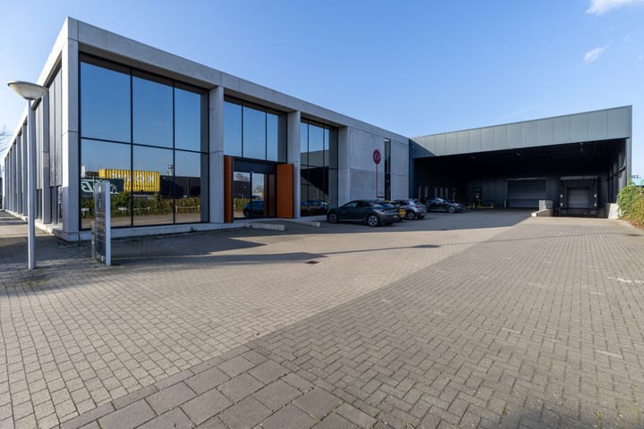 Meerenakkerweg 8, Eindhoven