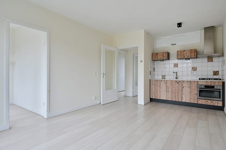 Foto 2 van Makassarstraat 38-2