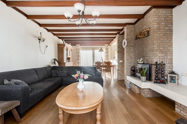 Photo 4 of Violierstraat 6