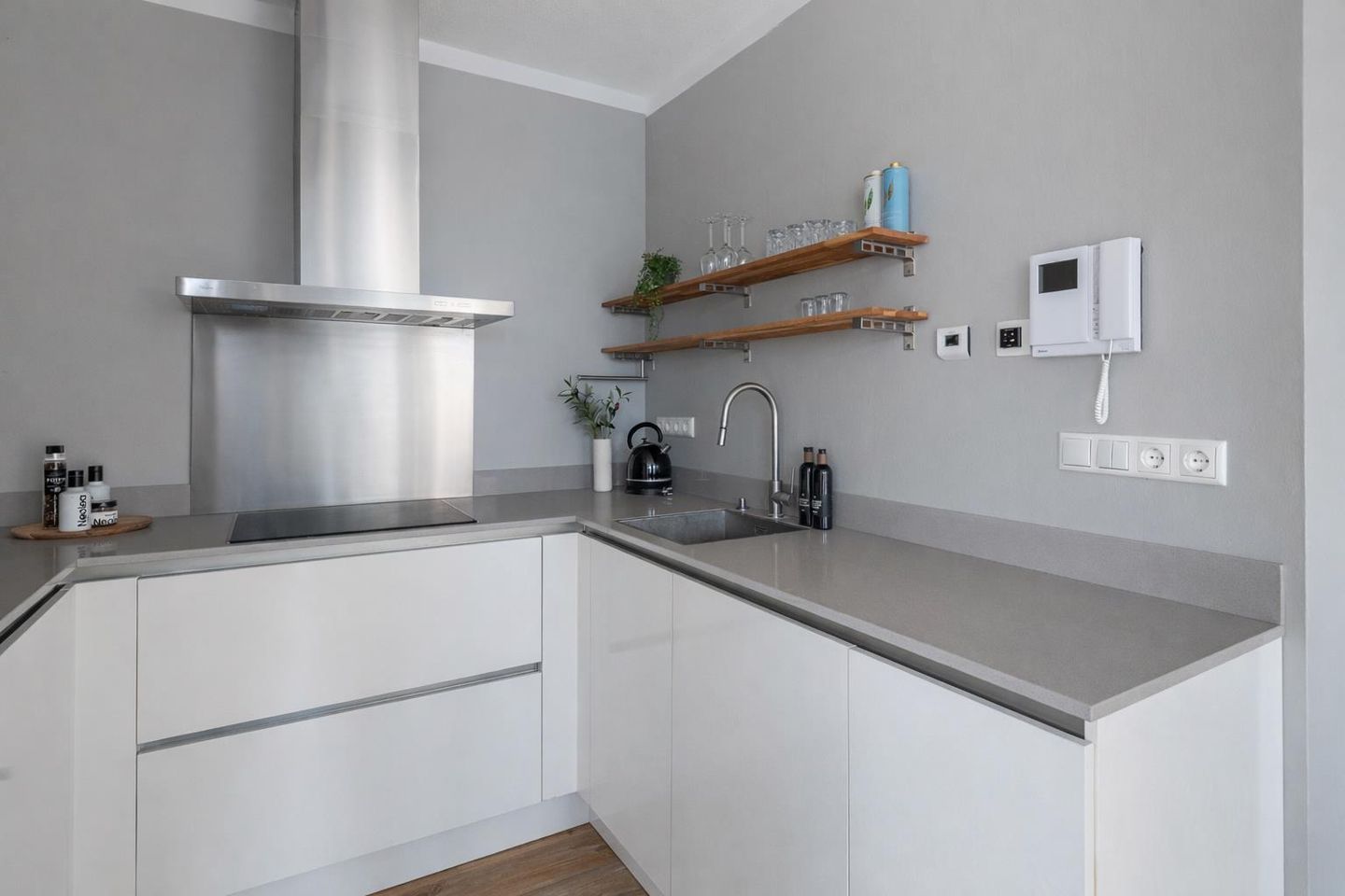 Foto 25 van Carel Willinkgracht 479