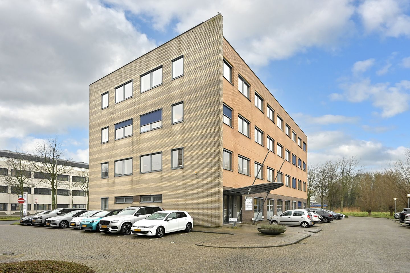 View photo 4 of Vlinderweg 2