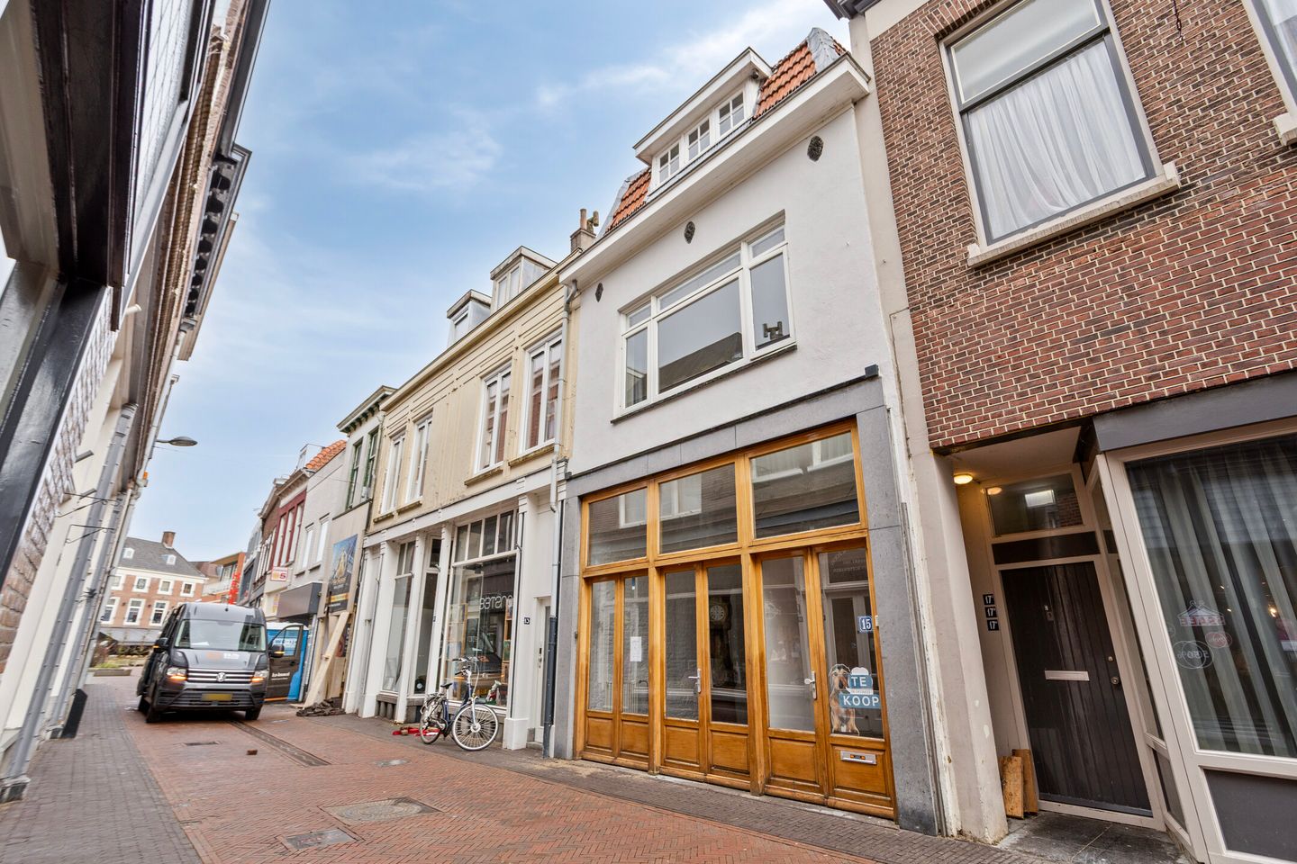 Bekijk foto 1 van Weerstraat 15