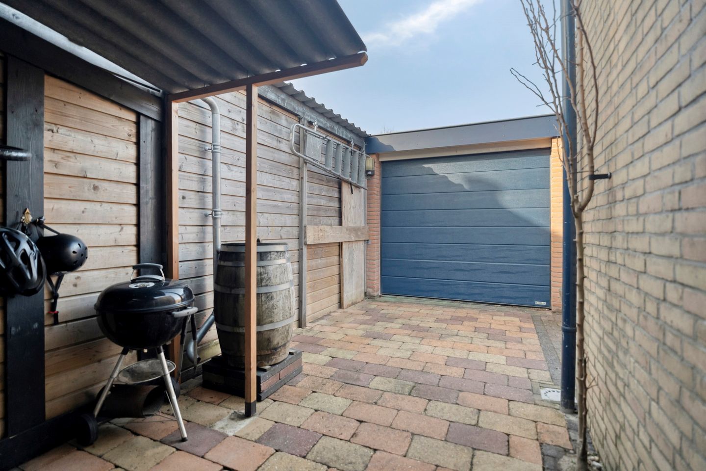 Photo 44 of Bilderdijkstraat 22