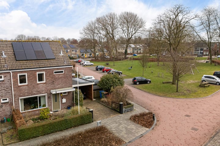 Photo 4 of Ruitenstraat 12