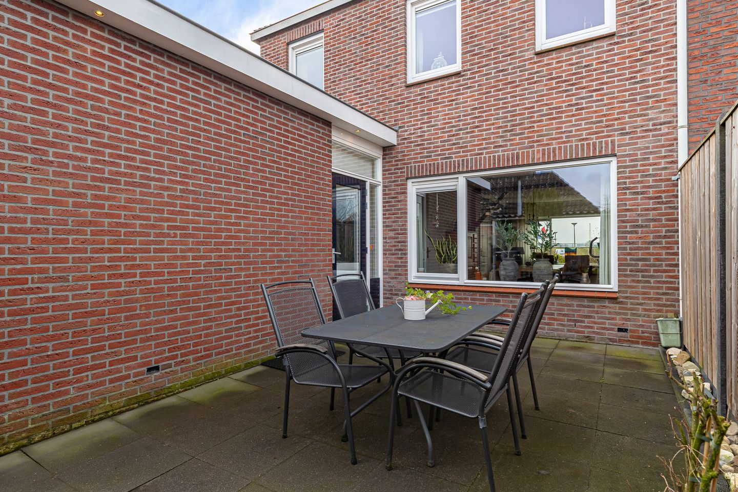 Spacious Corner Family Home with Ground Floor Living in Hasselt — 31