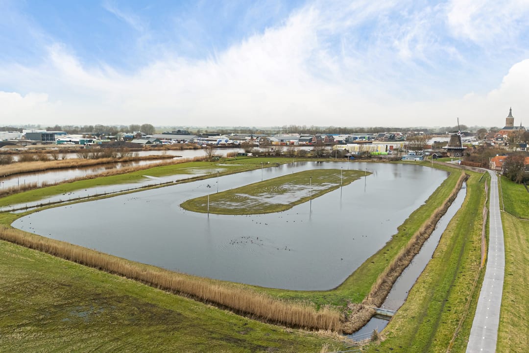 Spacious Corner Family Home with Ground Floor Living in Hasselt — 35