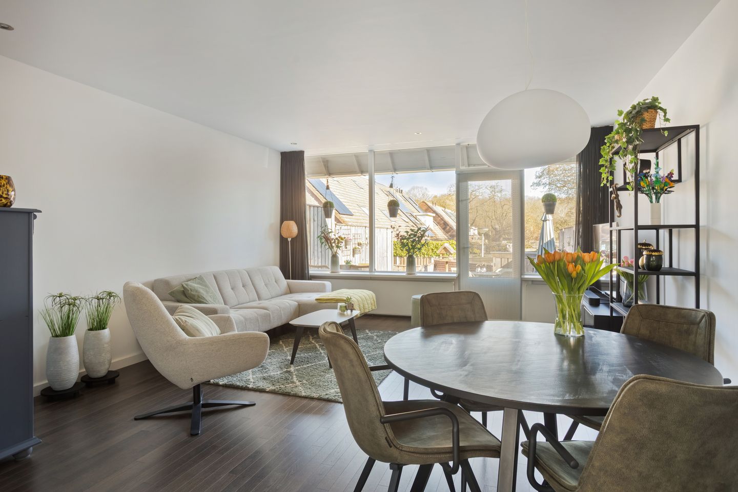 Foto 14 van Burgemeester Wittelaan 60