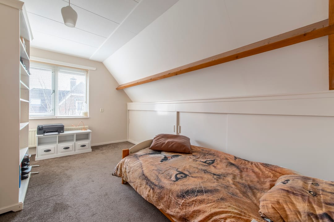 Detached Family Home with Garage and Sunny West-Facing Garden in Dragonder-Noord — 17