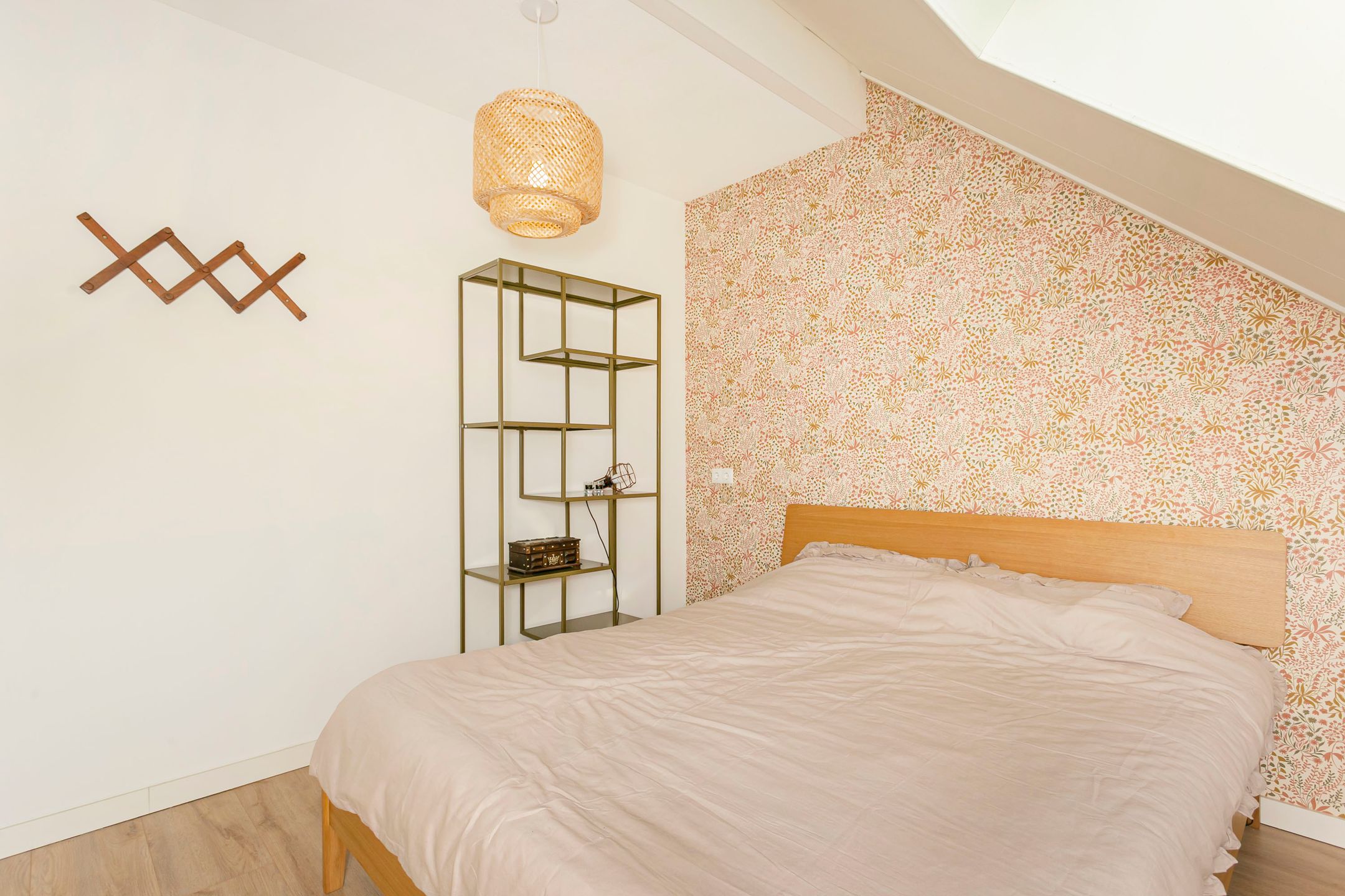 Move-in ready, energy-efficient townhouse with 5 bedrooms and sunny south-facing garden — 28