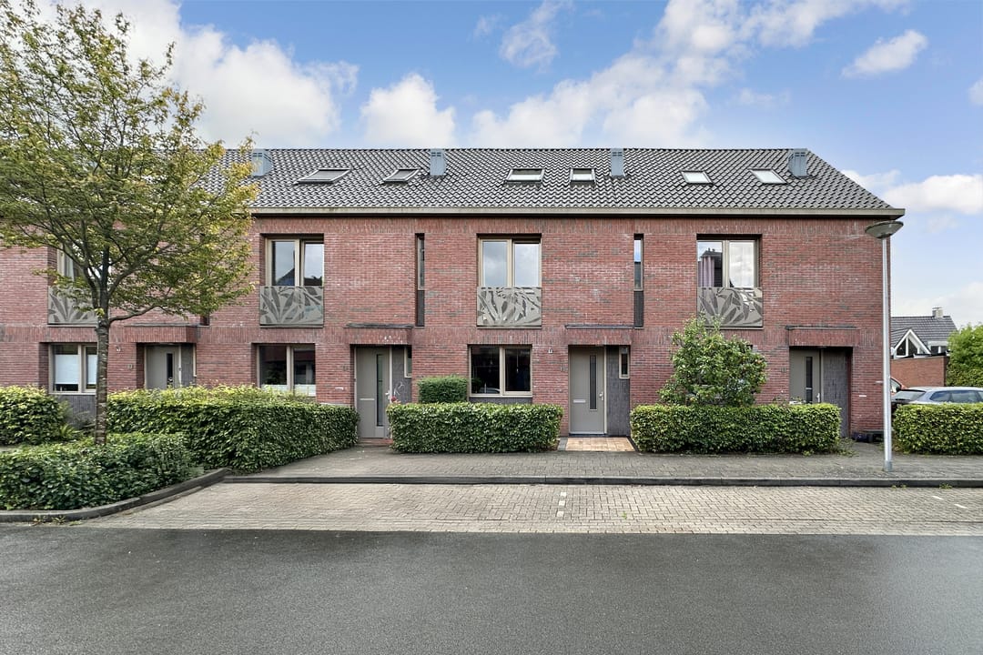 Foto 1 van Smetanastraat 3