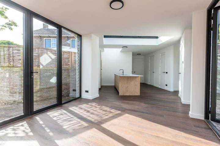 Photo 2 of Singel 109