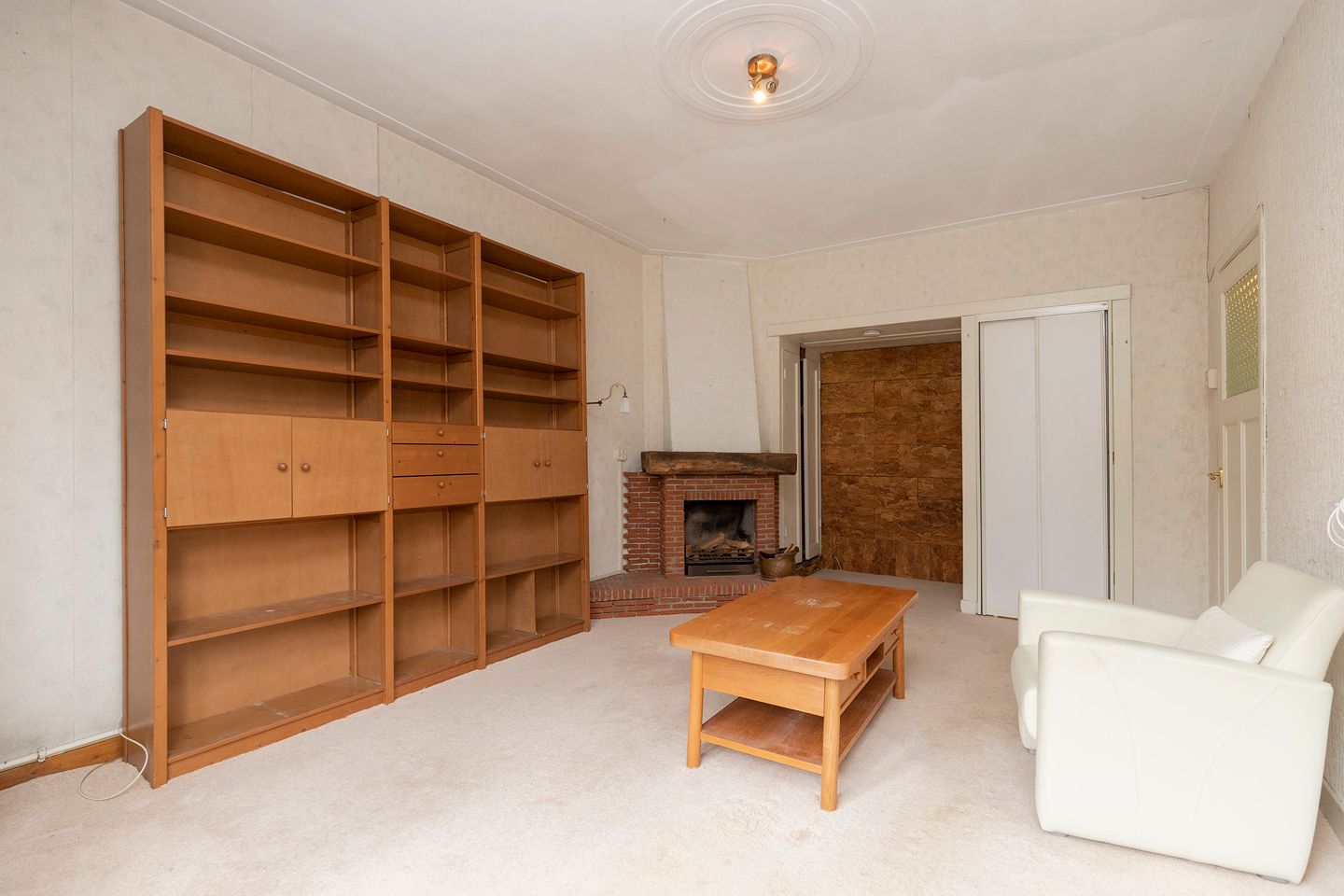 Photo 10 of Uiterwaardenstraat 222-1