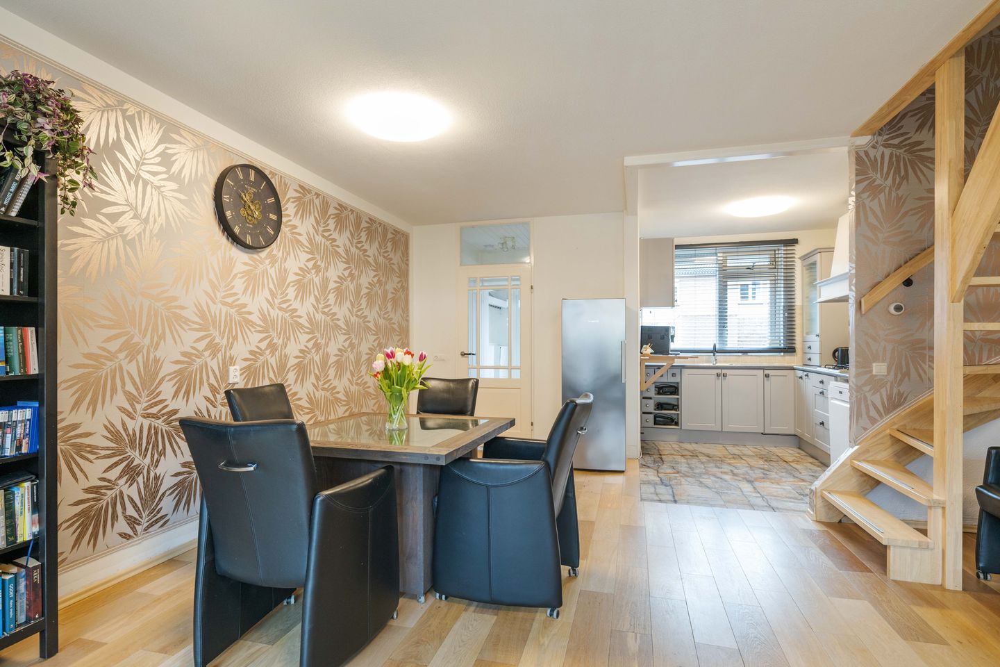 Foto 10 van Marjoleinhof 32