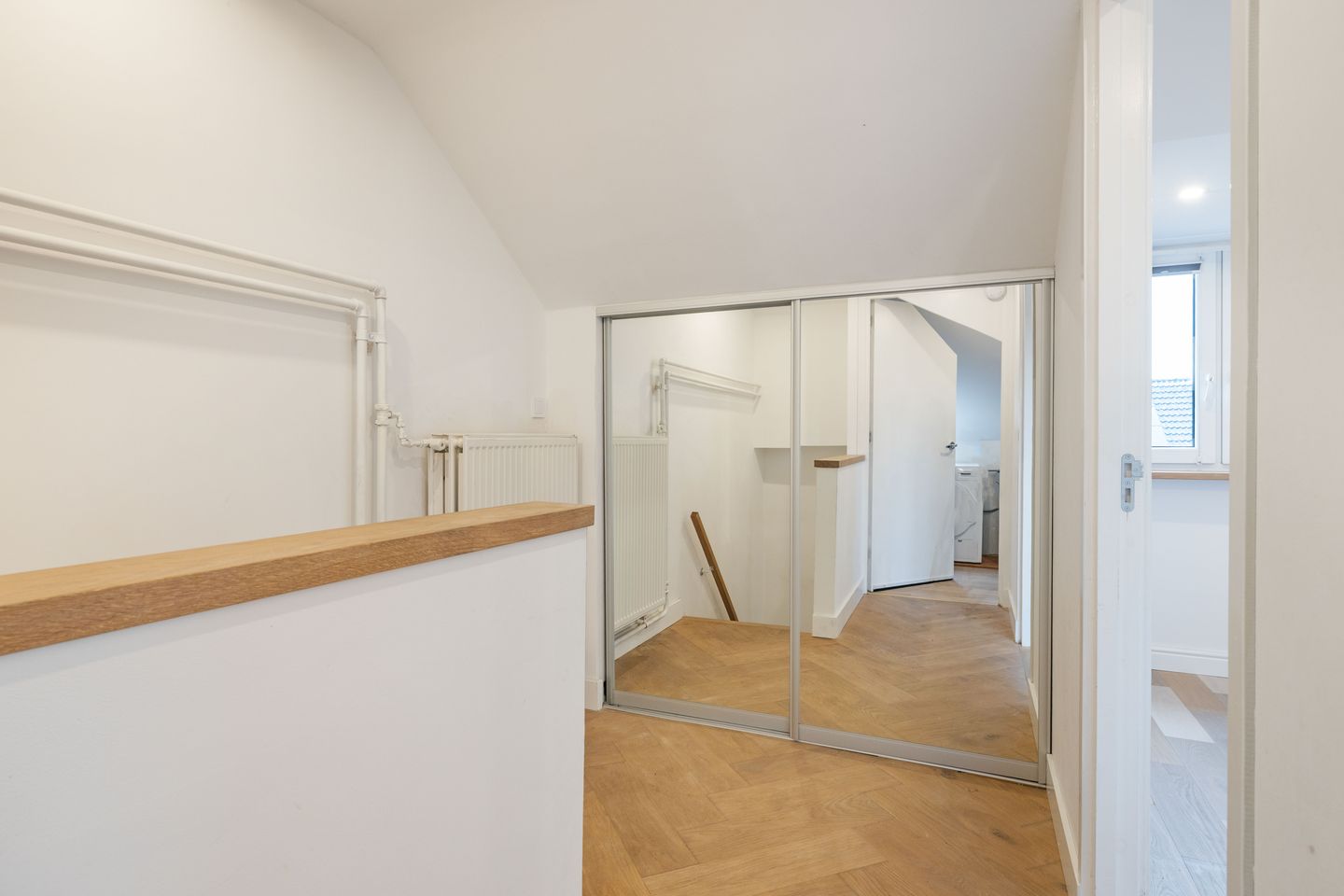 Foto 25 van Marjoleinhof 32