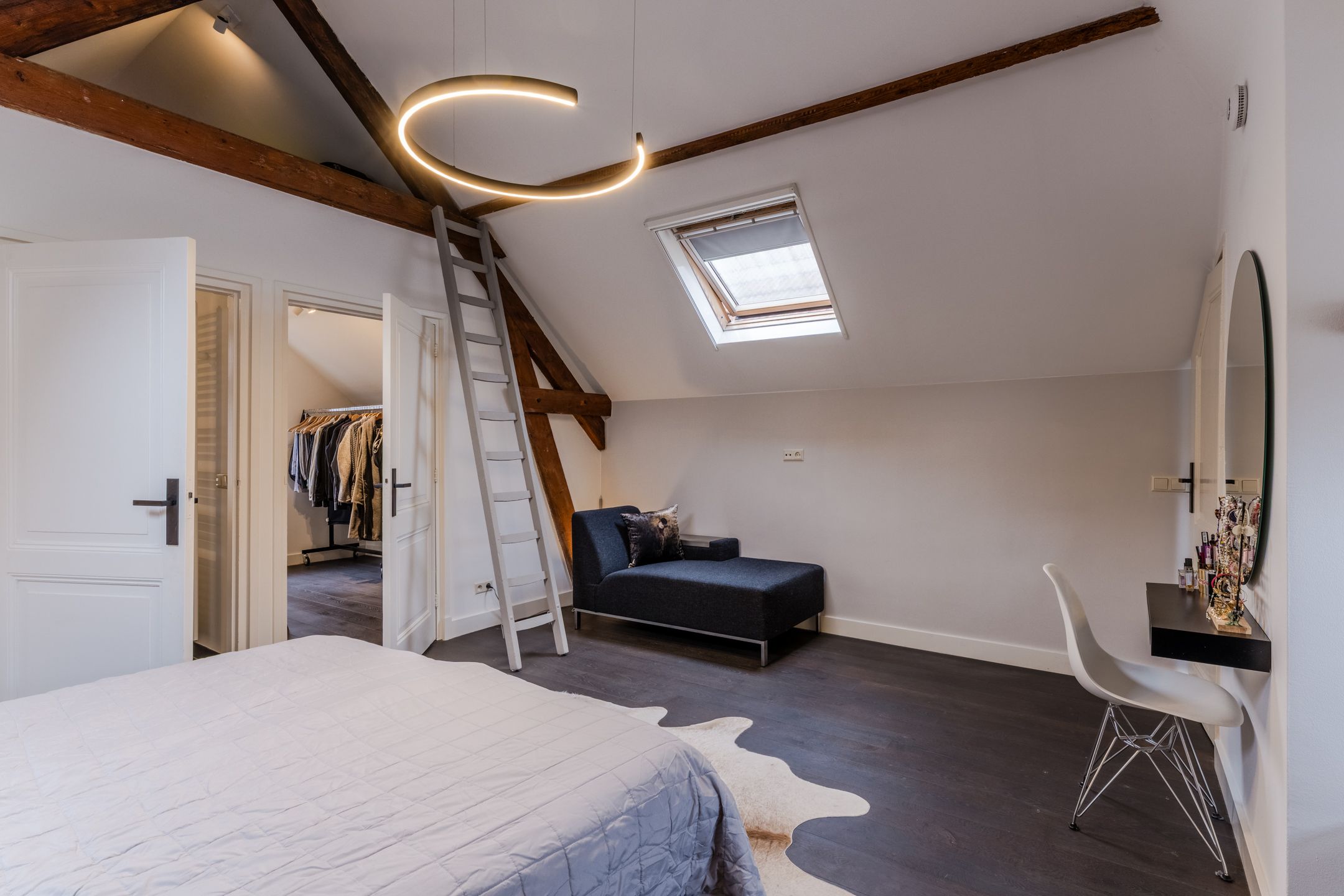 Photo 21 of Houtstraat 2