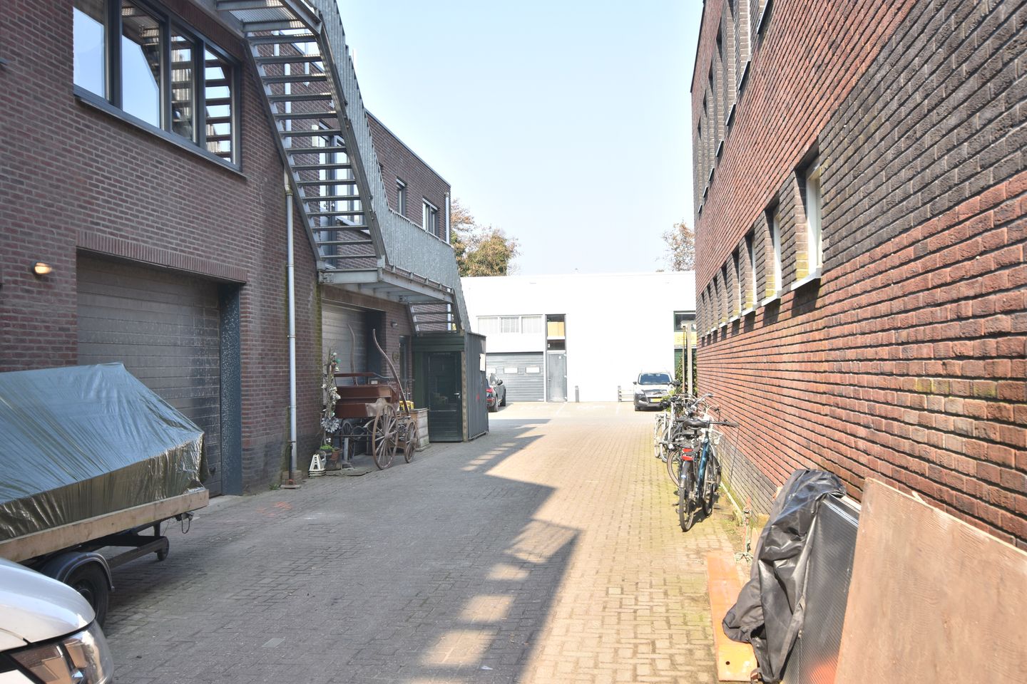 Bekijk foto 2 van Lamoraalweg 51-A