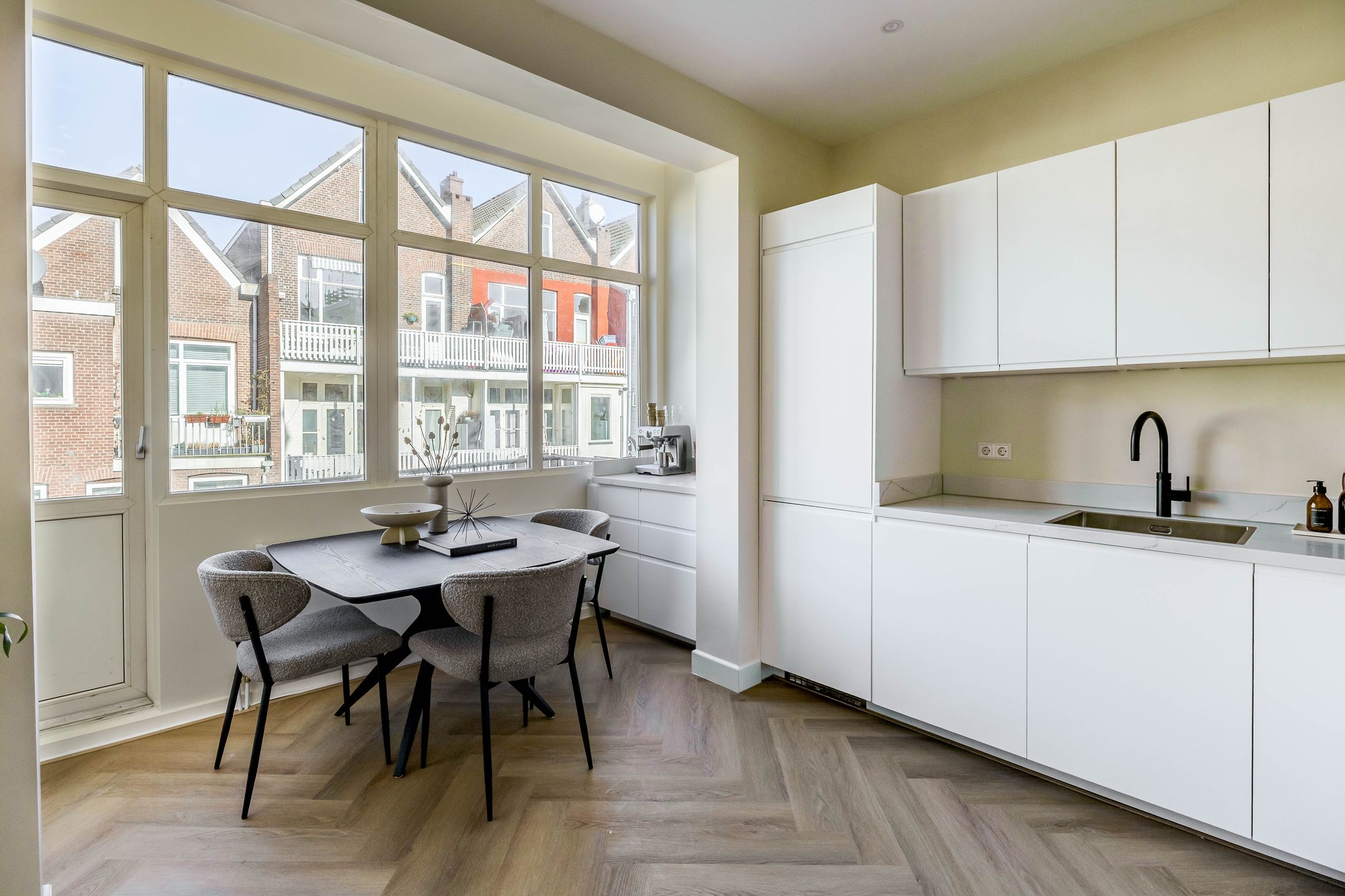 Photo 18 of Nieuwe Binnenweg 287-B01