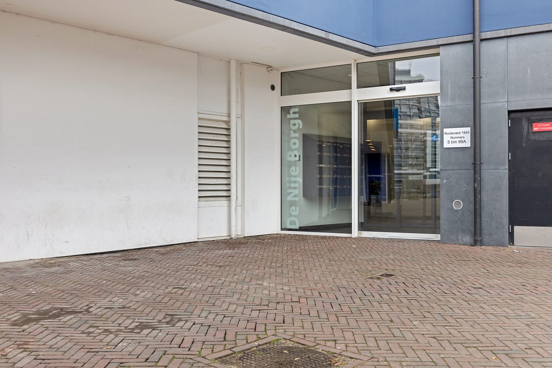 Foto 7 van Boulevard 1945 91