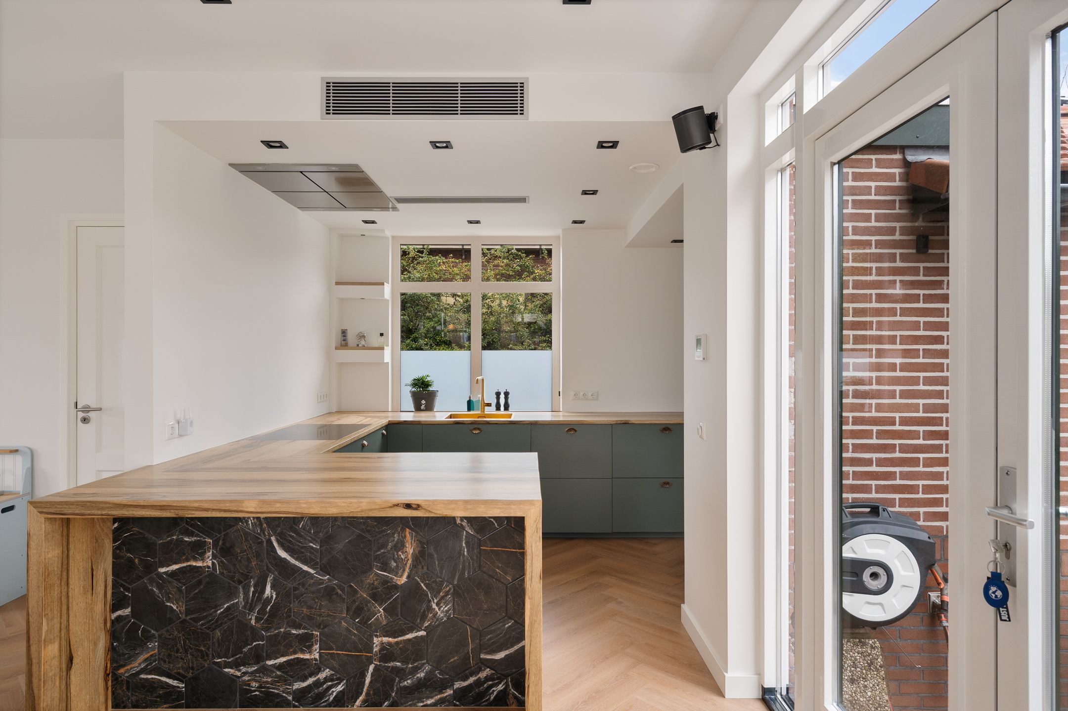 Foto 15 van Groenlandse kade 28