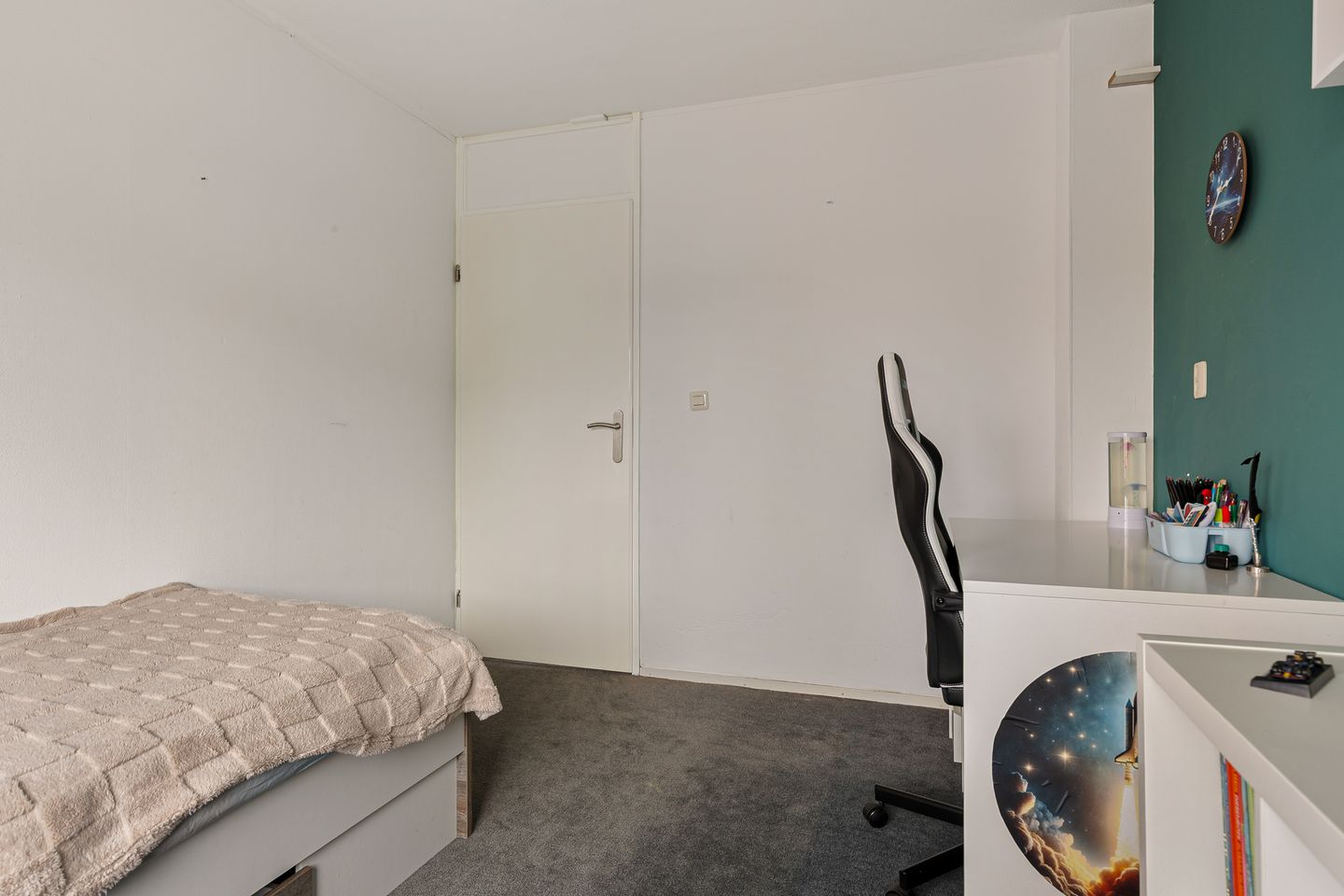 Foto 35 van Korenbloemstraat 17