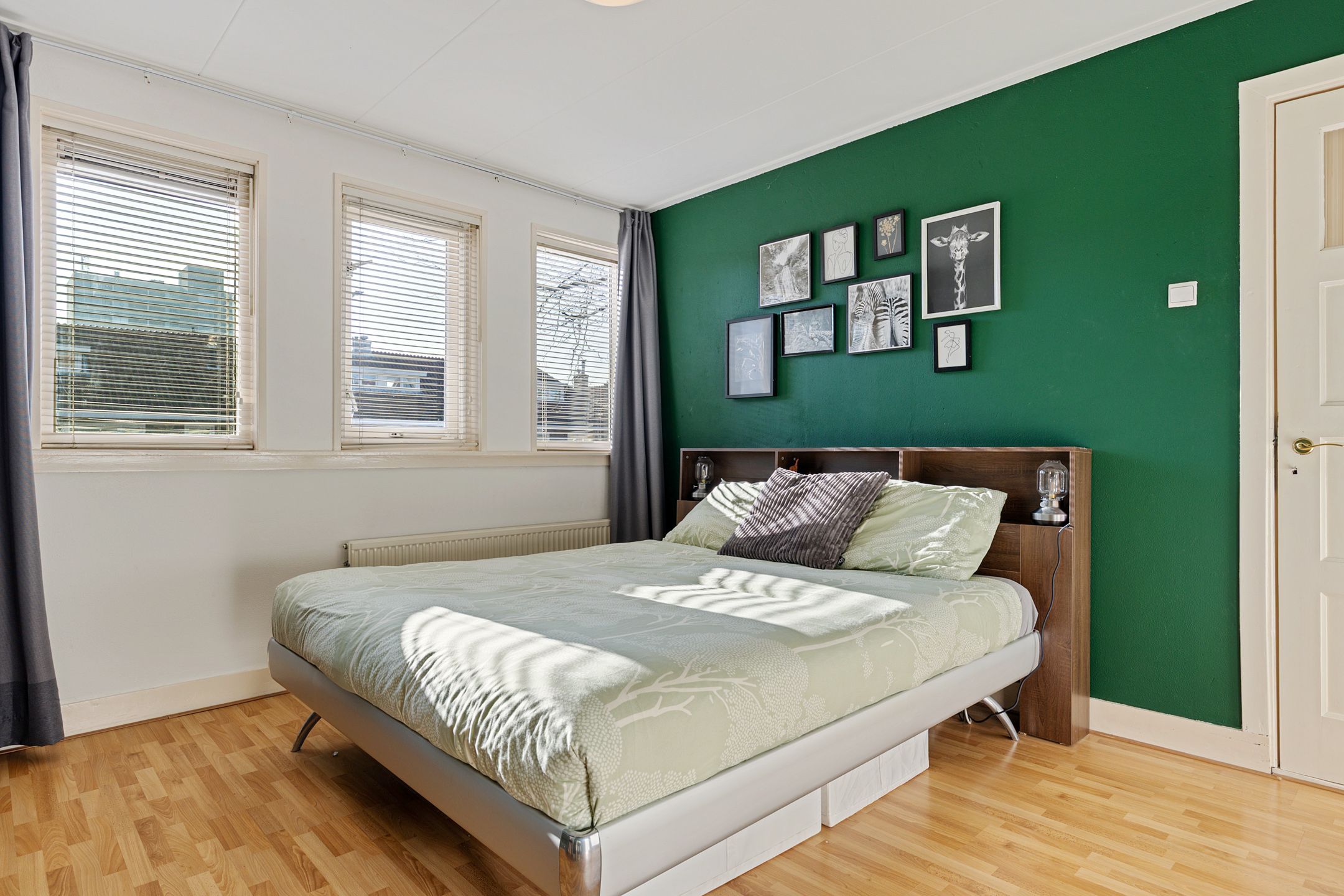 Foto 18 van Brederostraat 95