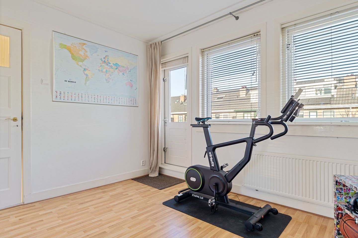 Foto 20 van Brederostraat 95