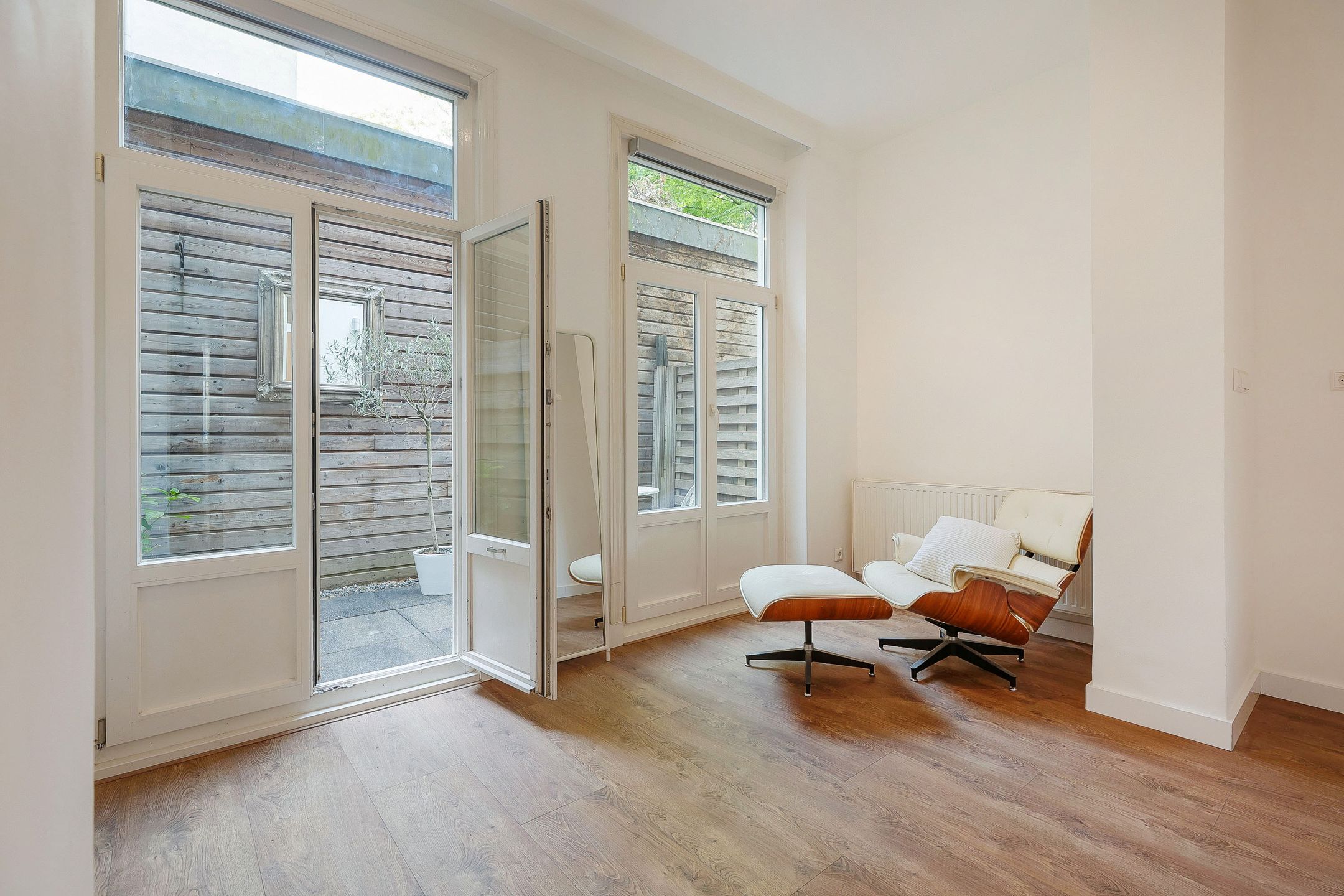 Foto 12 van Van Ostadestraat 110-A