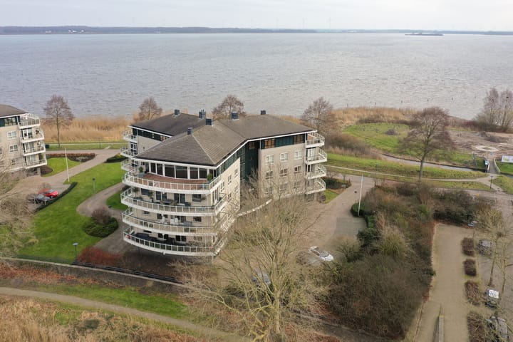 Foto 2 van Labradorstroom 5