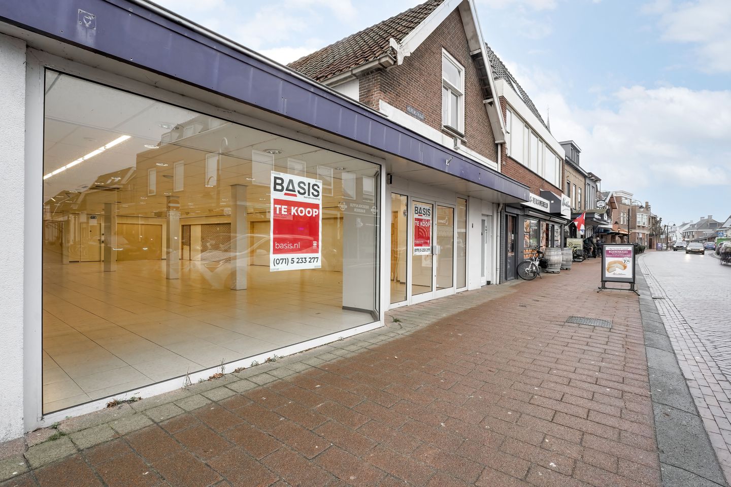 View photo 3 of Herenstraat 67