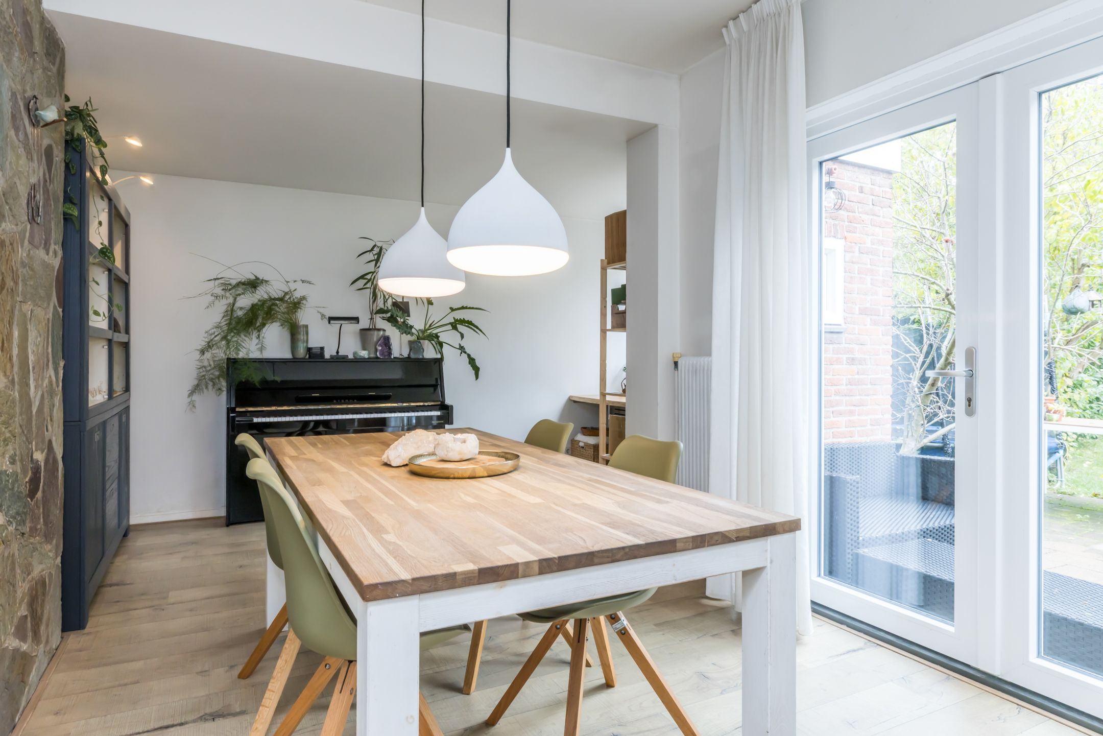 Photo 9 of Schipholstraat 7