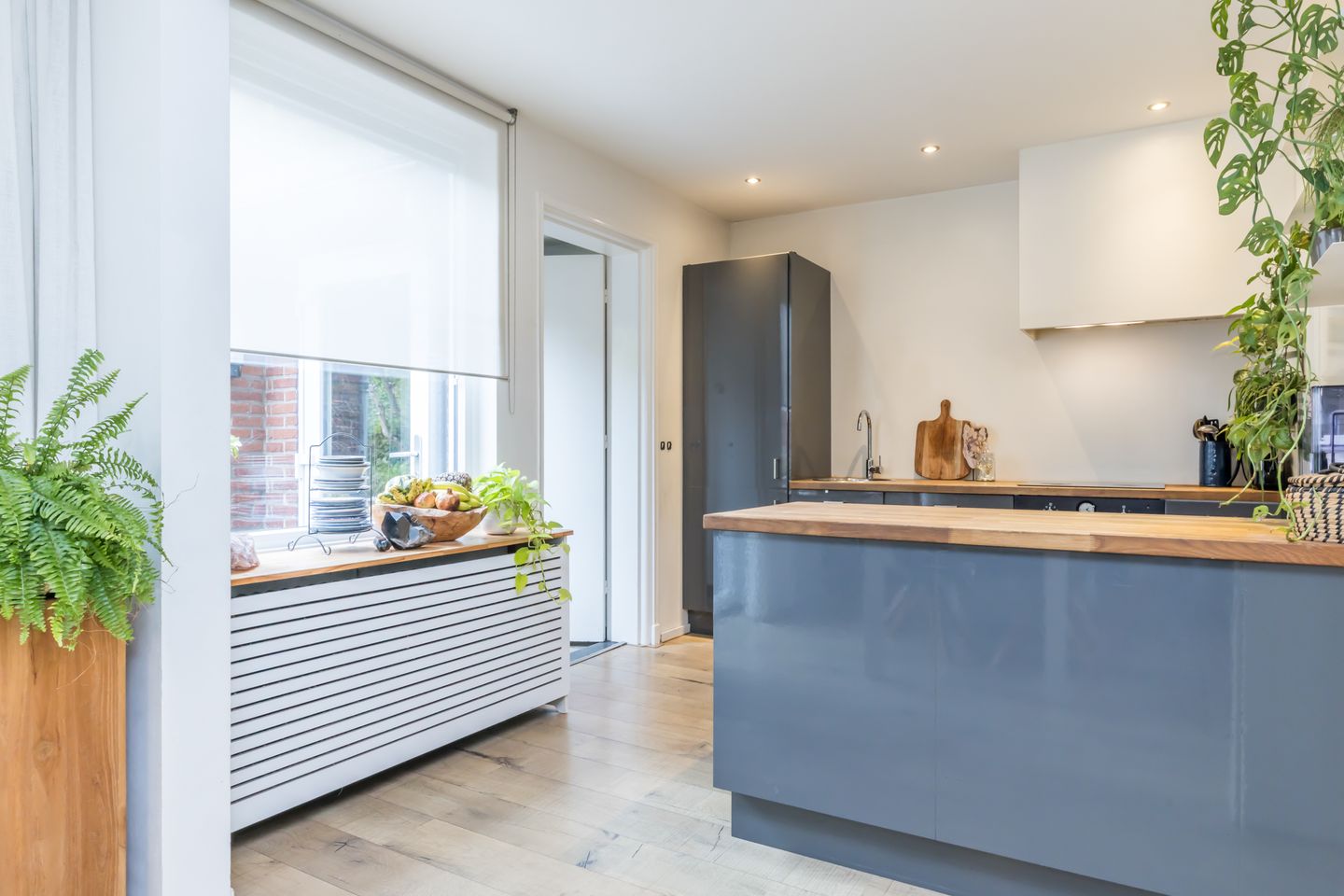 Photo 14 of Schipholstraat 7