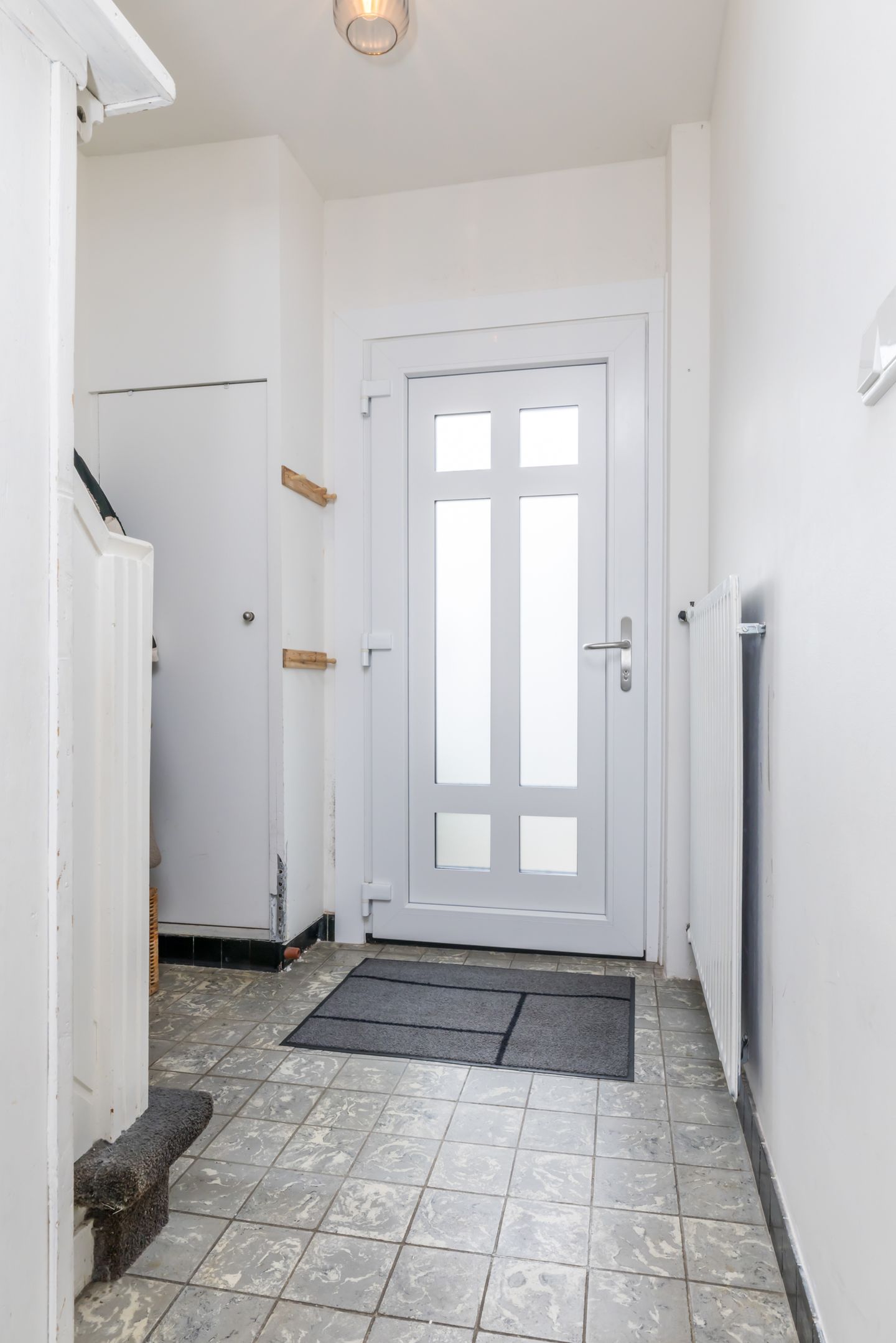 Photo 19 of Schipholstraat 7