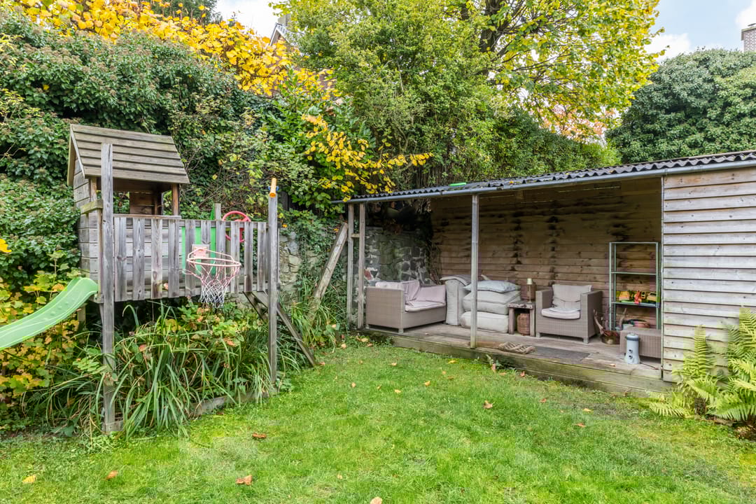 Photo 32 of Schipholstraat 7