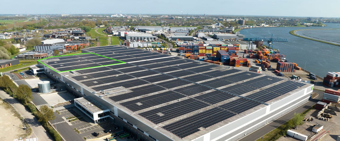 View photo 2 of Hoogendijk 2