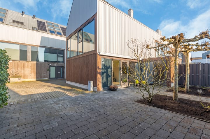 Poterne 8 main image