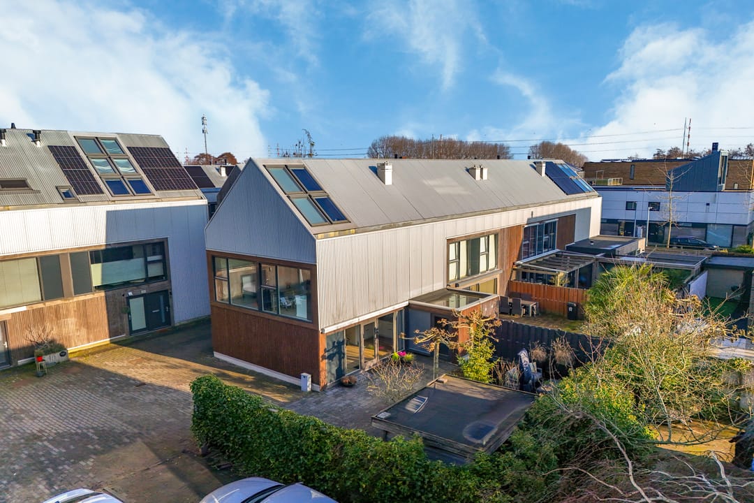 Photo 37 of Poterne 8