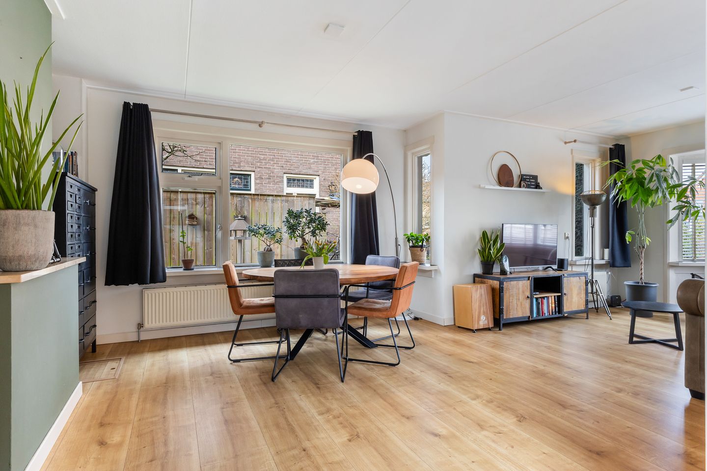 Foto 10 van Thorbeckestraat 28