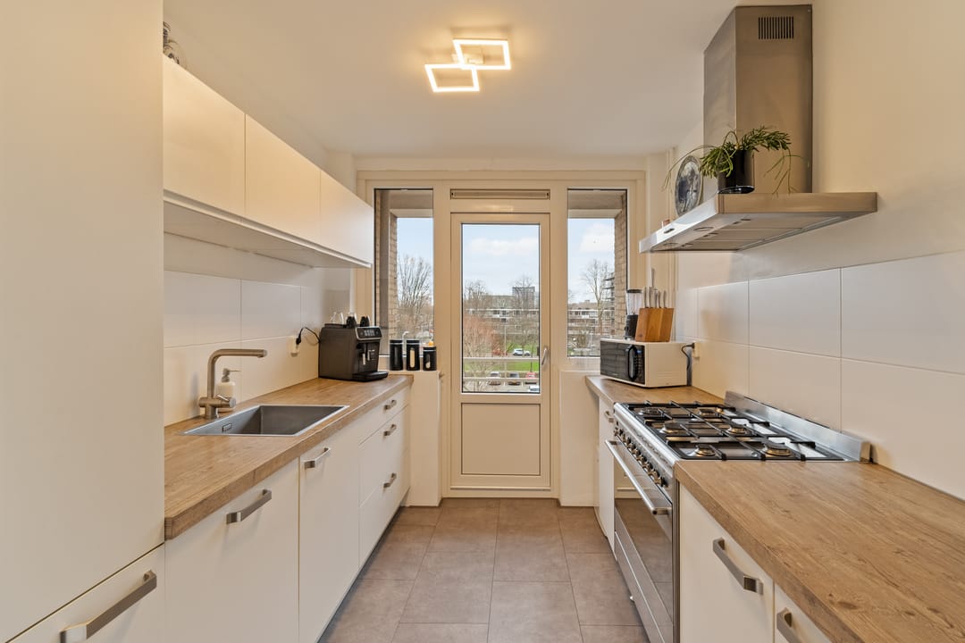 Foto 2 van Edmond Hellenraadstraat 120