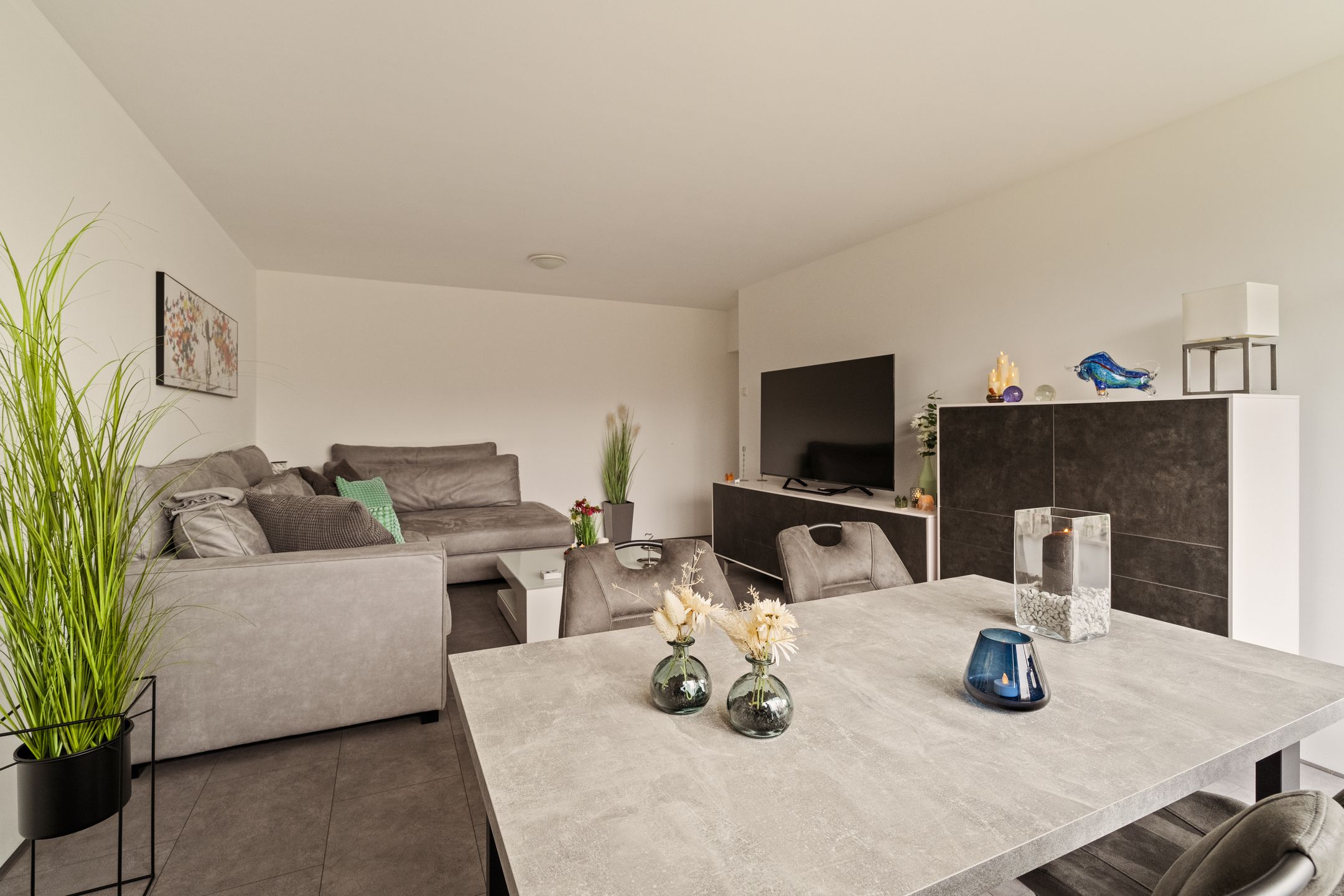 Foto 6 van Edmond Hellenraadstraat 120