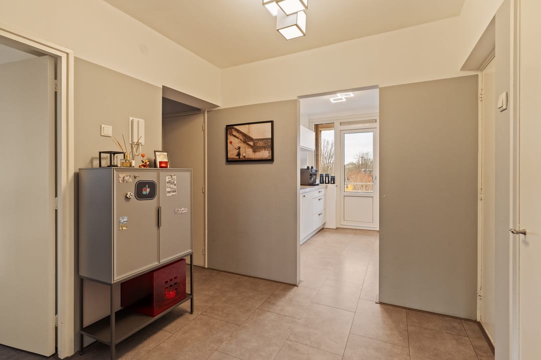 Foto 8 van Edmond Hellenraadstraat 120