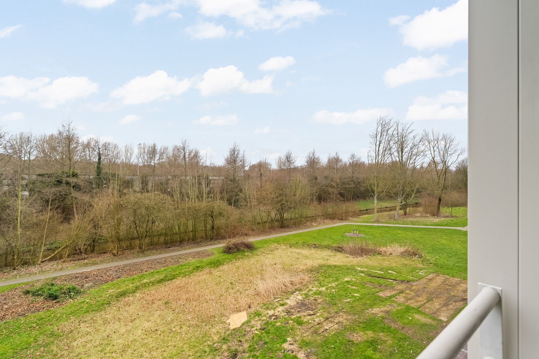 Foto 21 van Edmond Hellenraadstraat 120