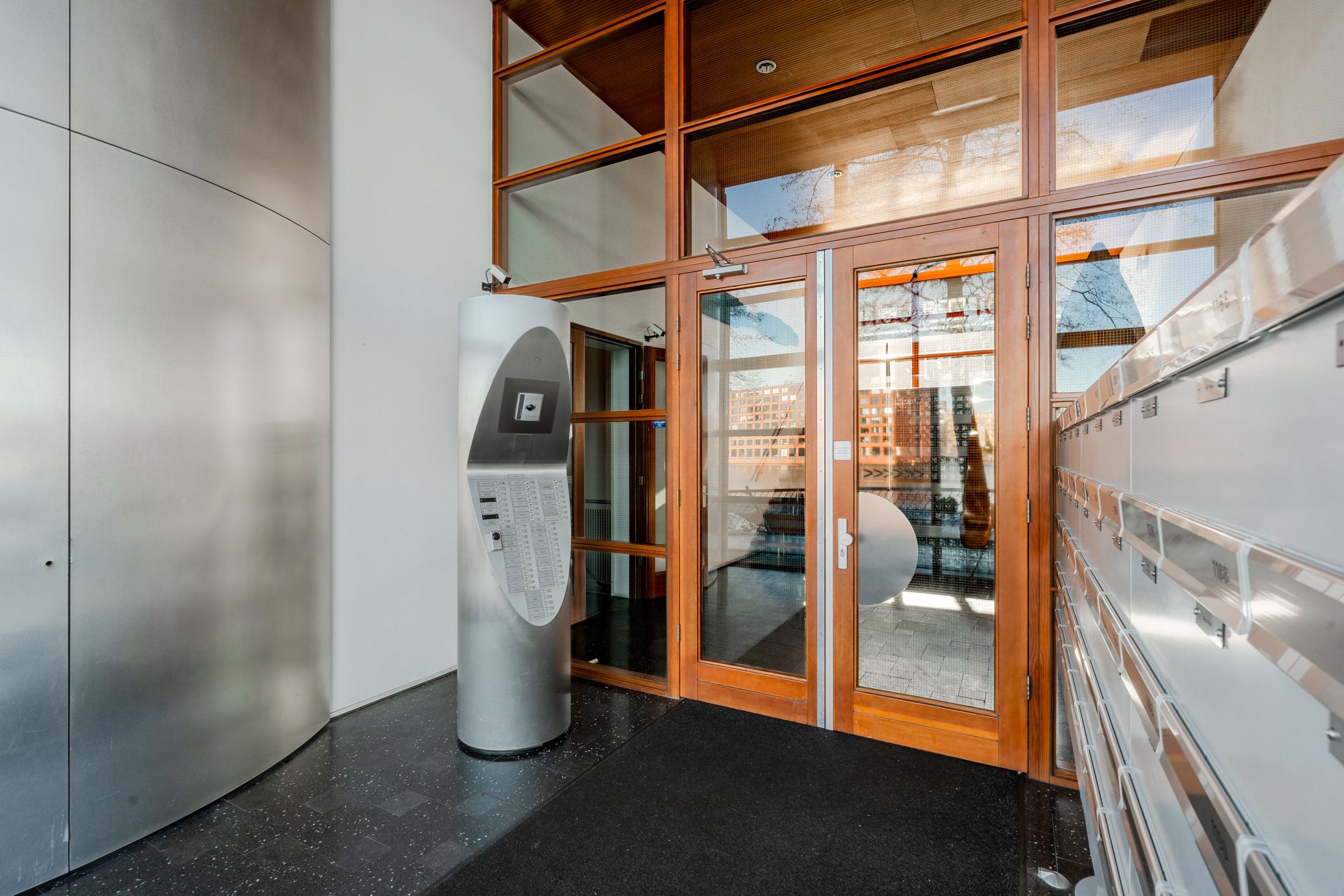 Photo 36 of Veemkade 1166