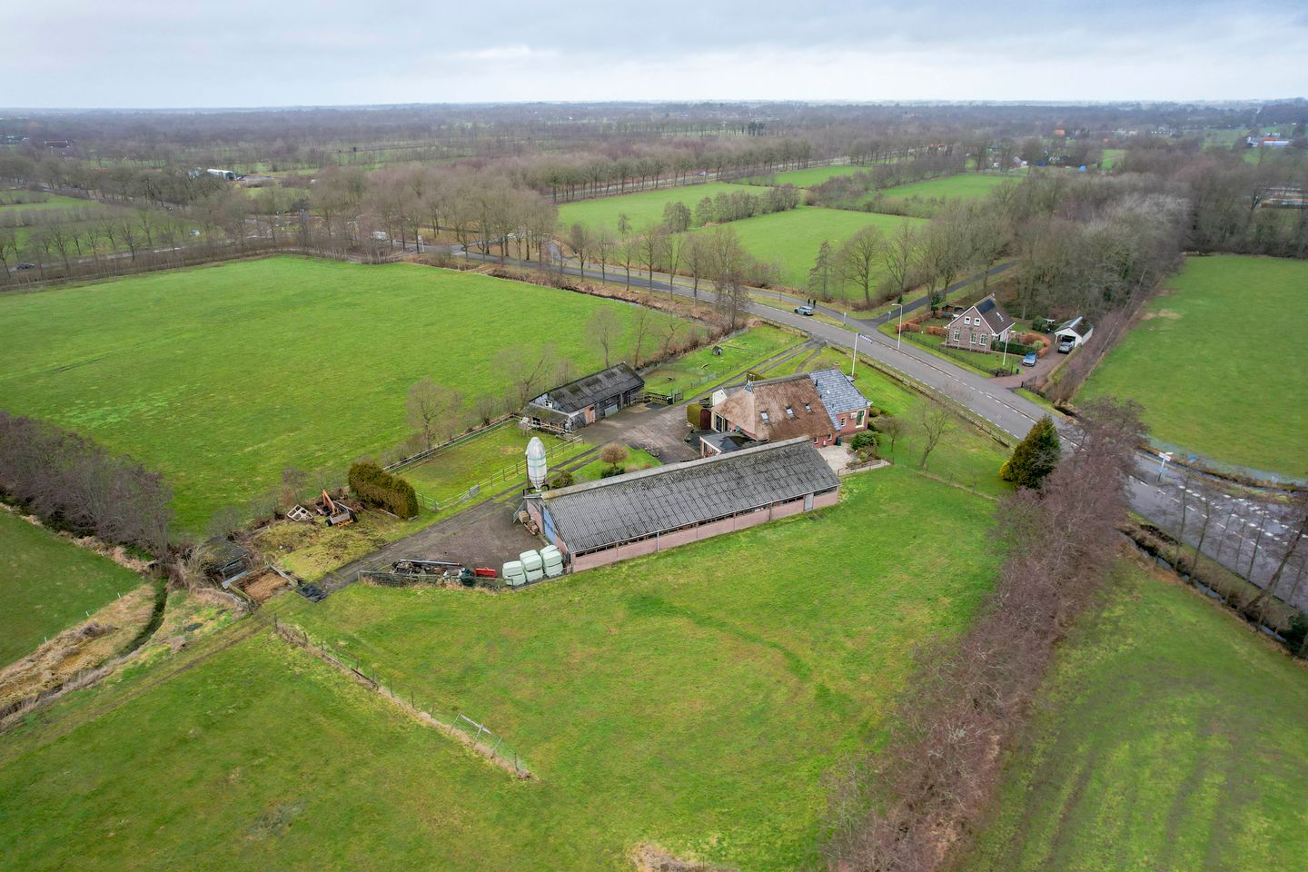 Foto 4 van W H van Heemstraweg 10