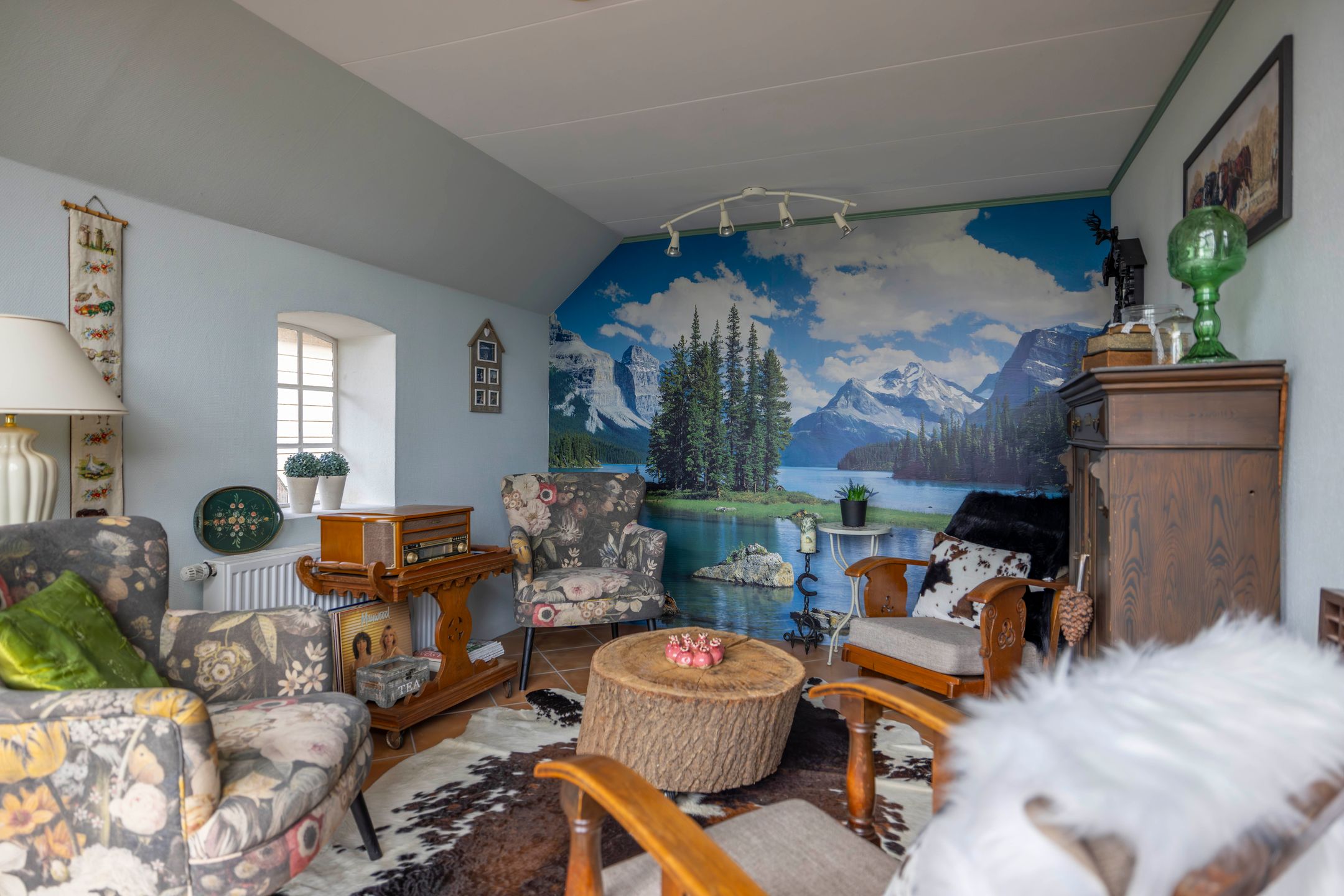 Foto 36 van W H van Heemstraweg 10