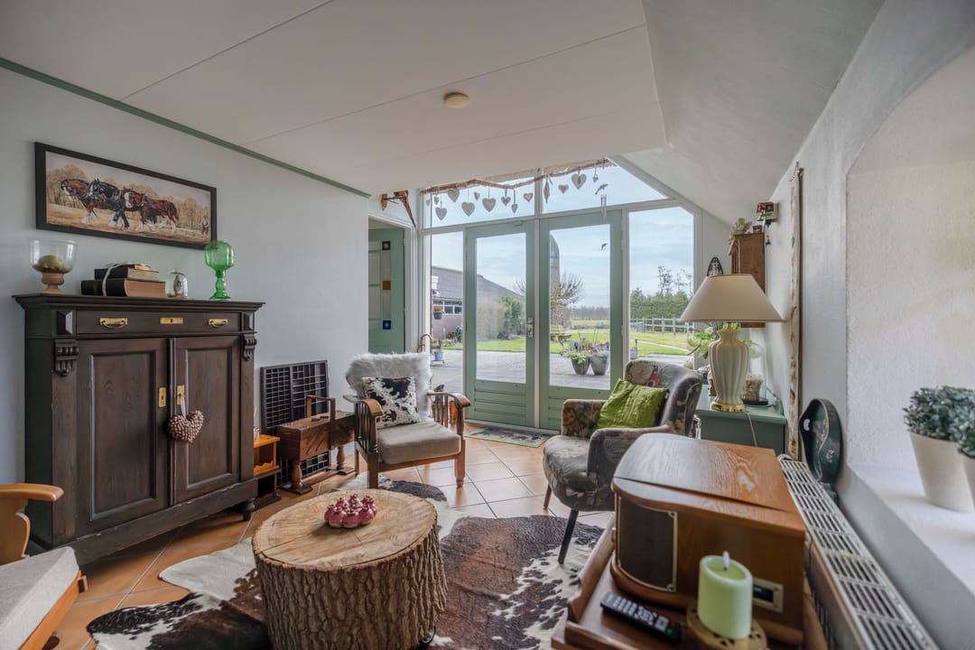 Foto 38 van W H van Heemstraweg 10