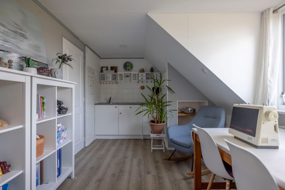 Foto 53 van W H van Heemstraweg 10