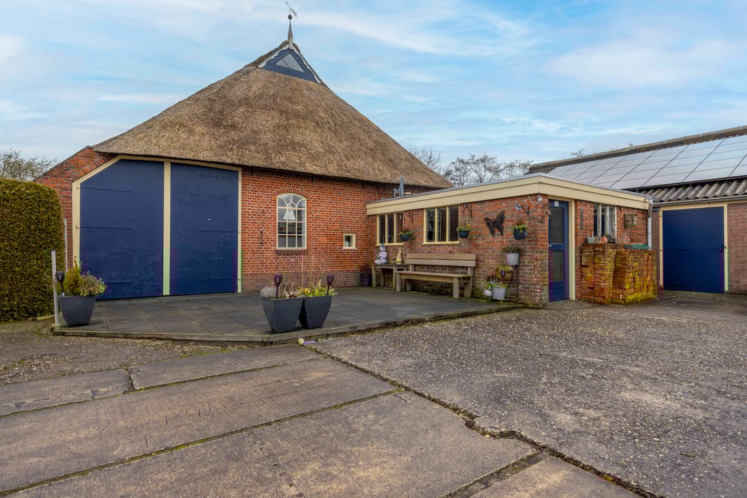 Foto 58 van W H van Heemstraweg 10