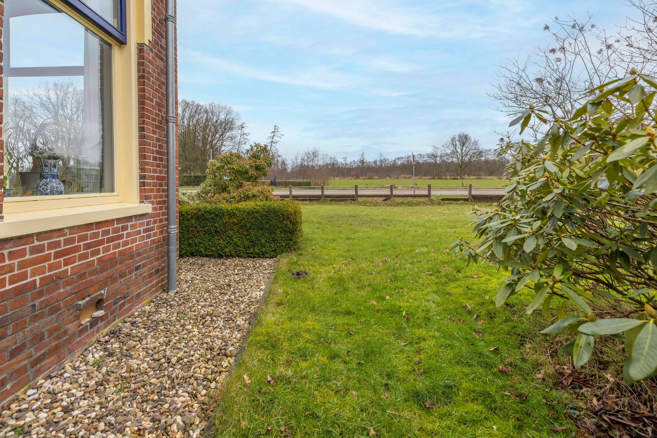 Foto 69 van W H van Heemstraweg 10