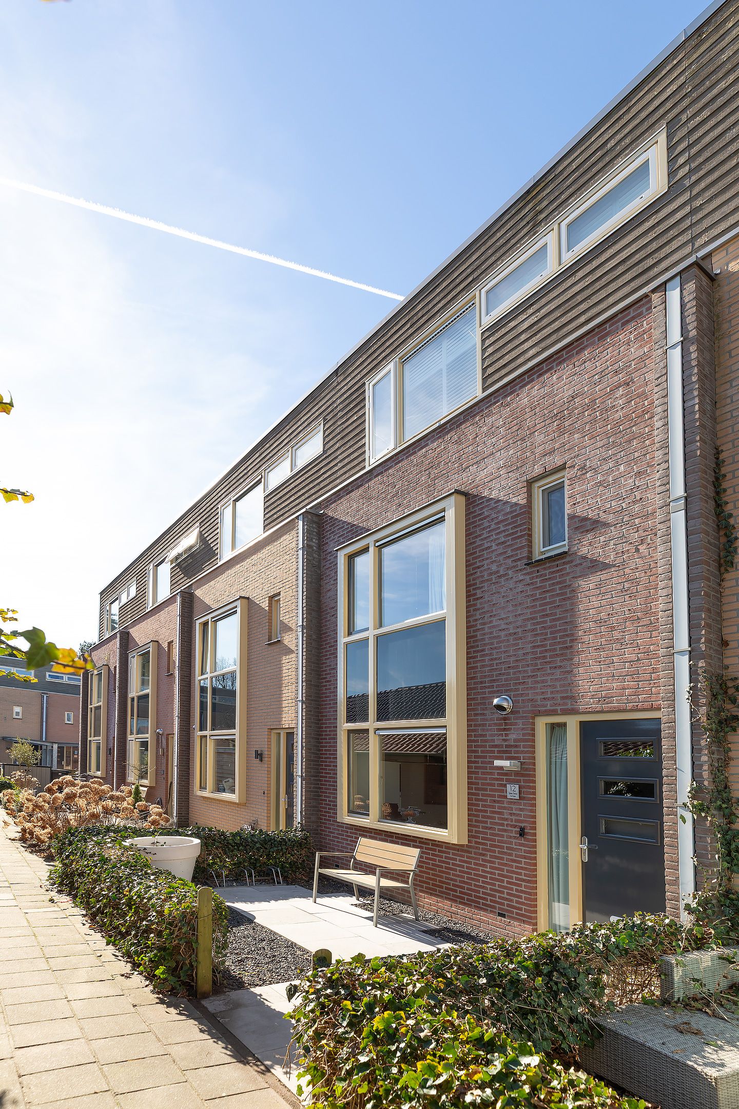 Foto 1 van Dominee Versteegtstraat 12