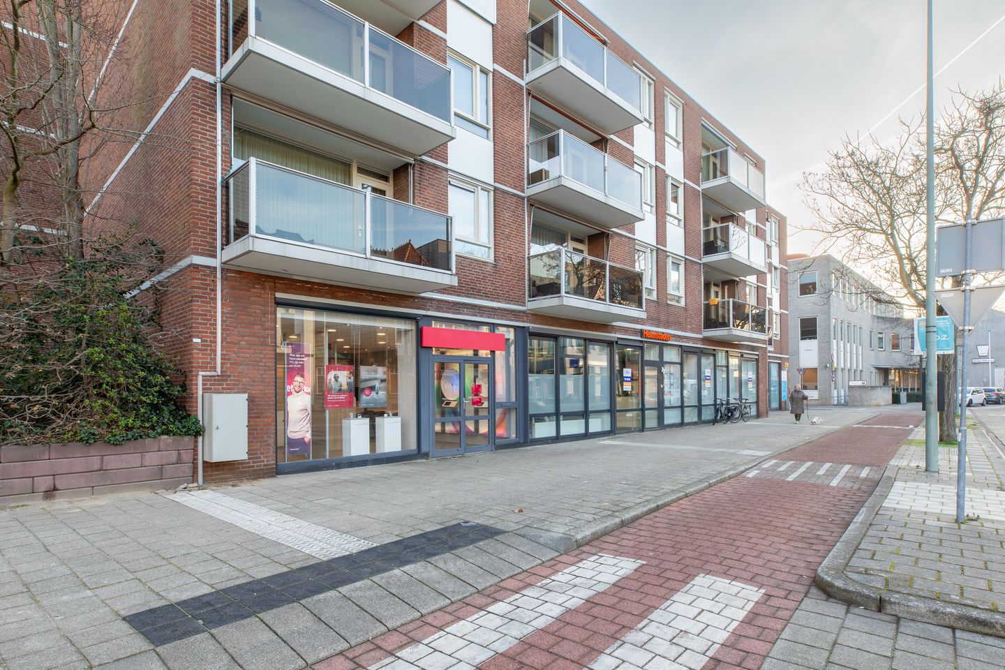 View photo 1 of Akerstraat 21